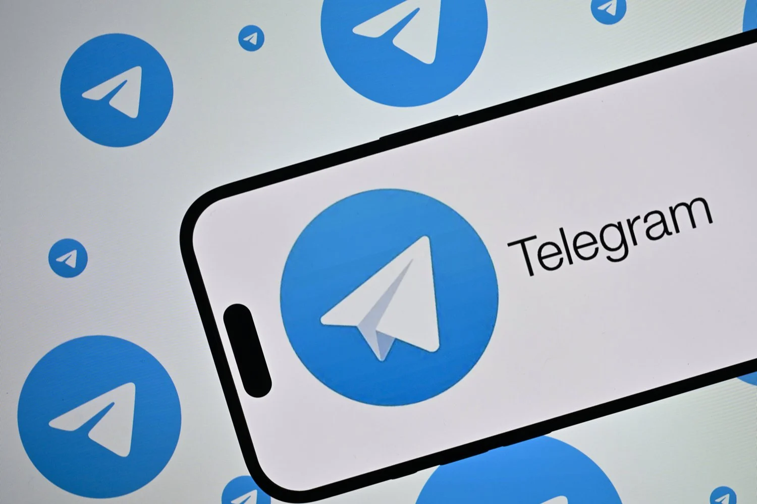 Telegram PC 版退出登录全攻略：桌面客户端、网页版与远程设备一次搞定
